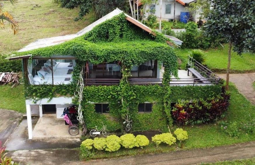เขาเจ้าขา2 บ้านดอกไม้ Khao Kho Exterior foto